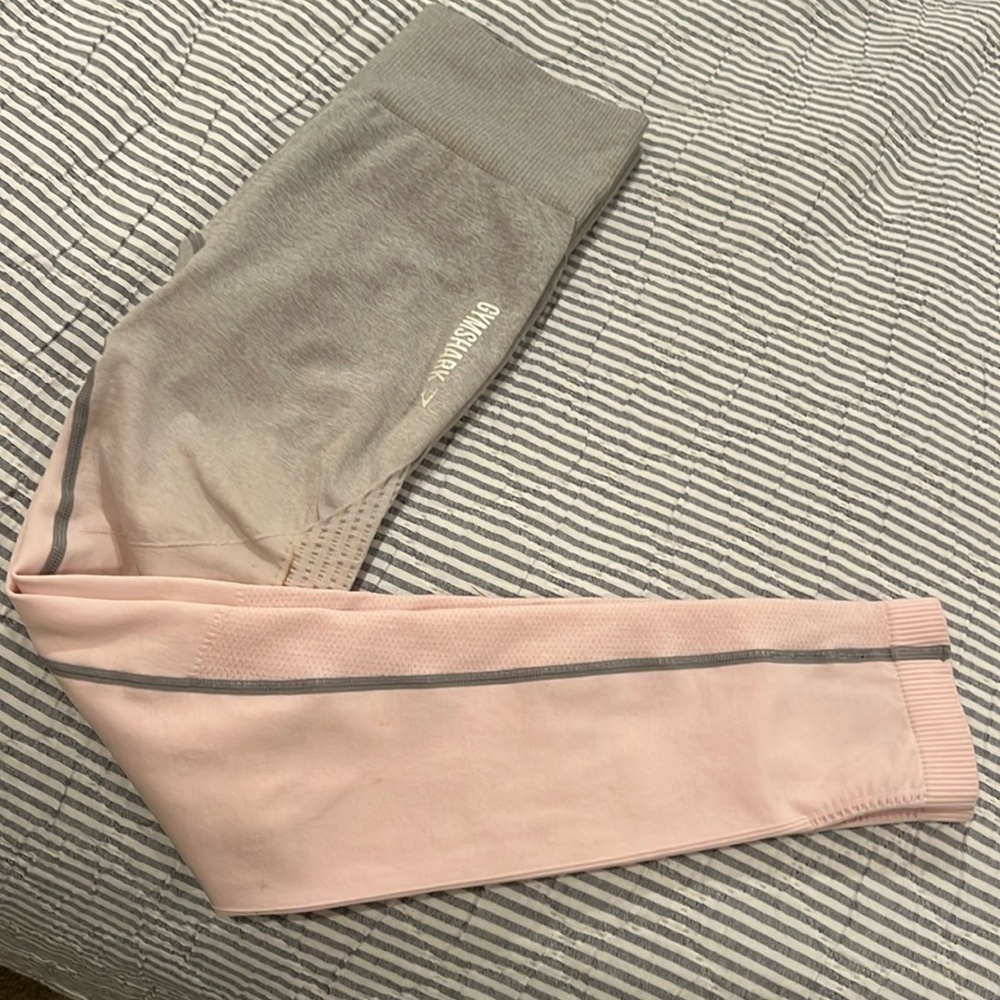 Gymshark leggings look like new.